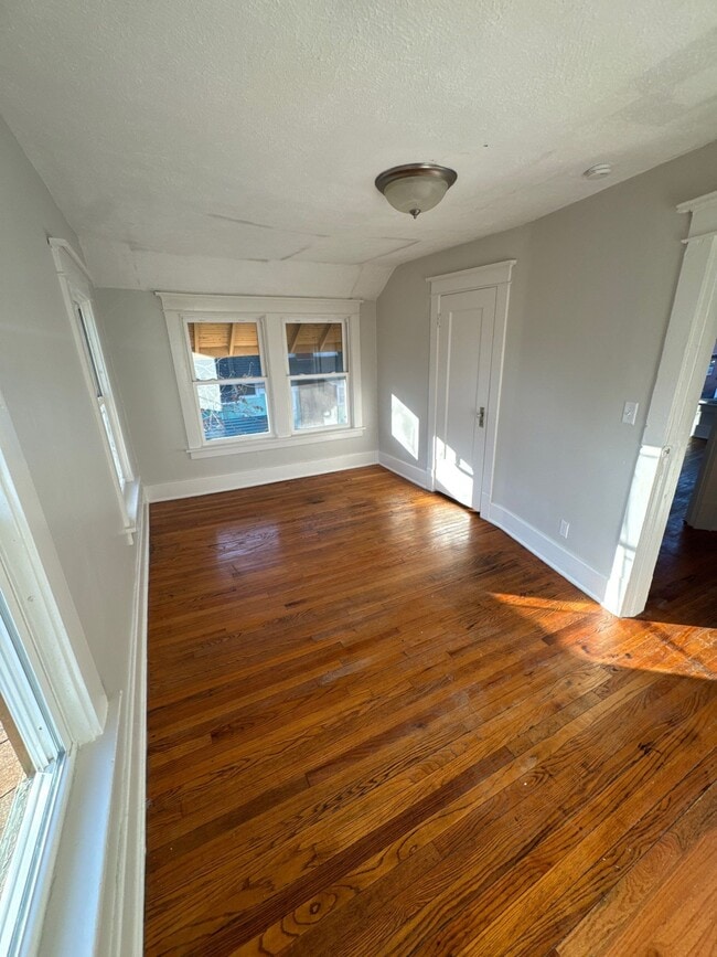 Building Photo - 3511 N 22nd St