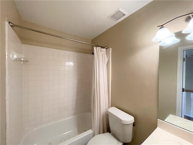 Building Photo - 10730 Pinewalk Forest Cir