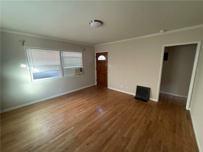 Building Photo - 3311 Alameda