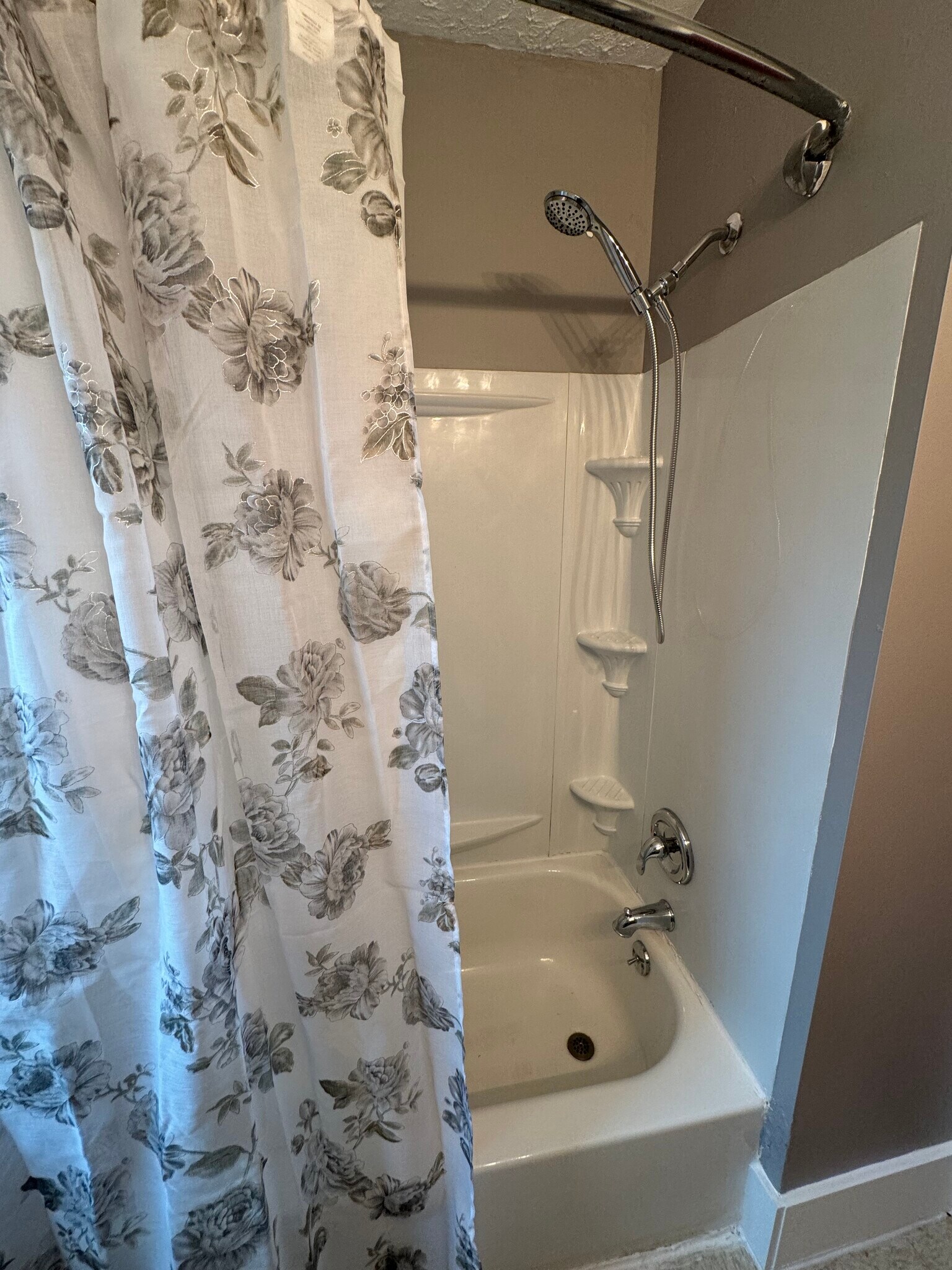 Bathroom - 3362 Sutton Rd