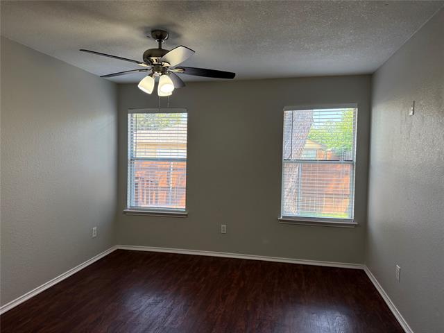 Building Photo - 10239 Blackjack Oaks Dr