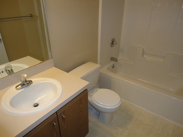 Building Photo - 3255 Grand Pines Dr