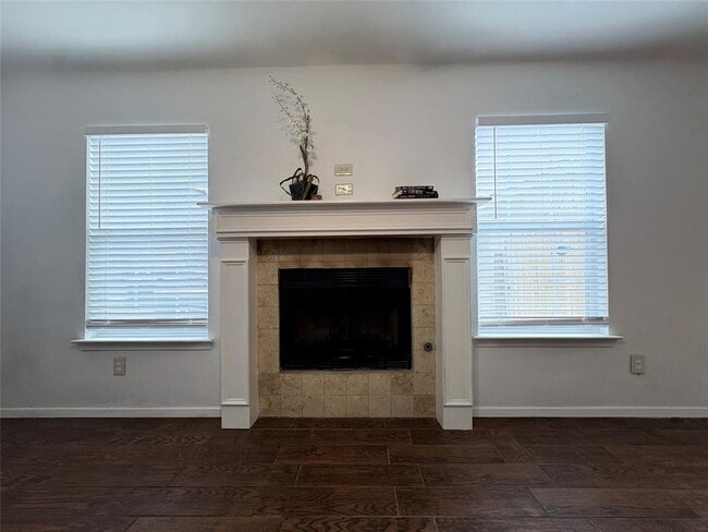 Building Photo - 12814 Hymeadow Dr