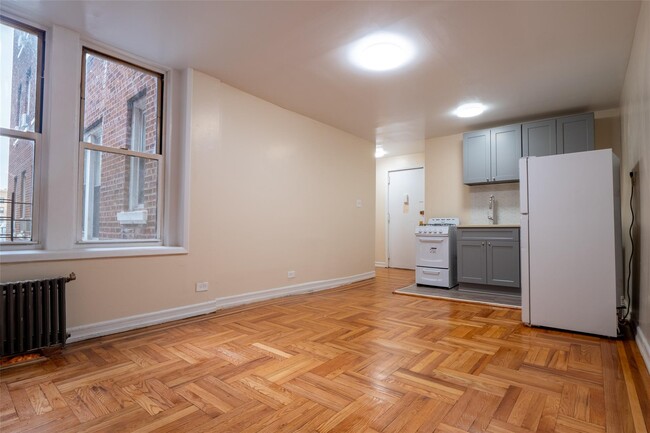 Building Photo - 34-58-58 90th St