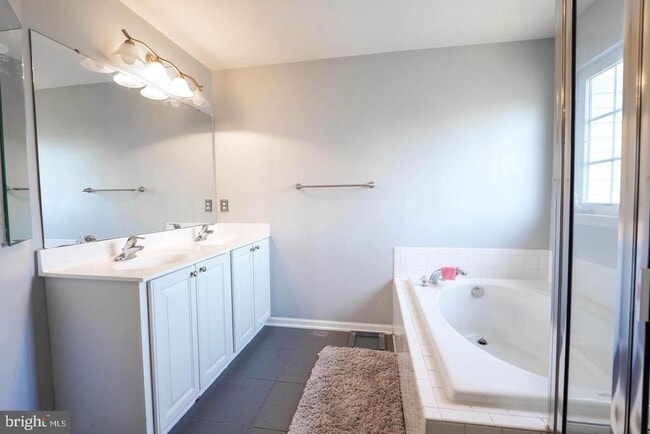 Building Photo - 1414 Bird Watch Ct