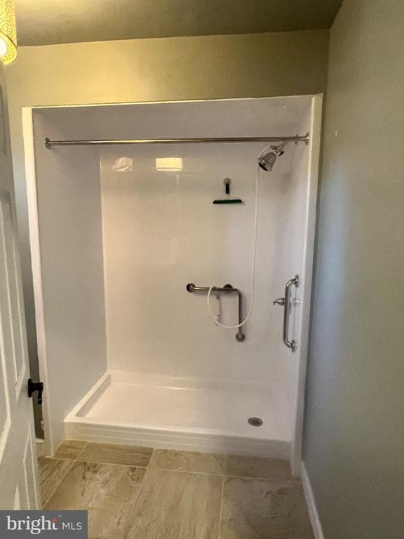 Building Photo - 502 3rd Ave SW