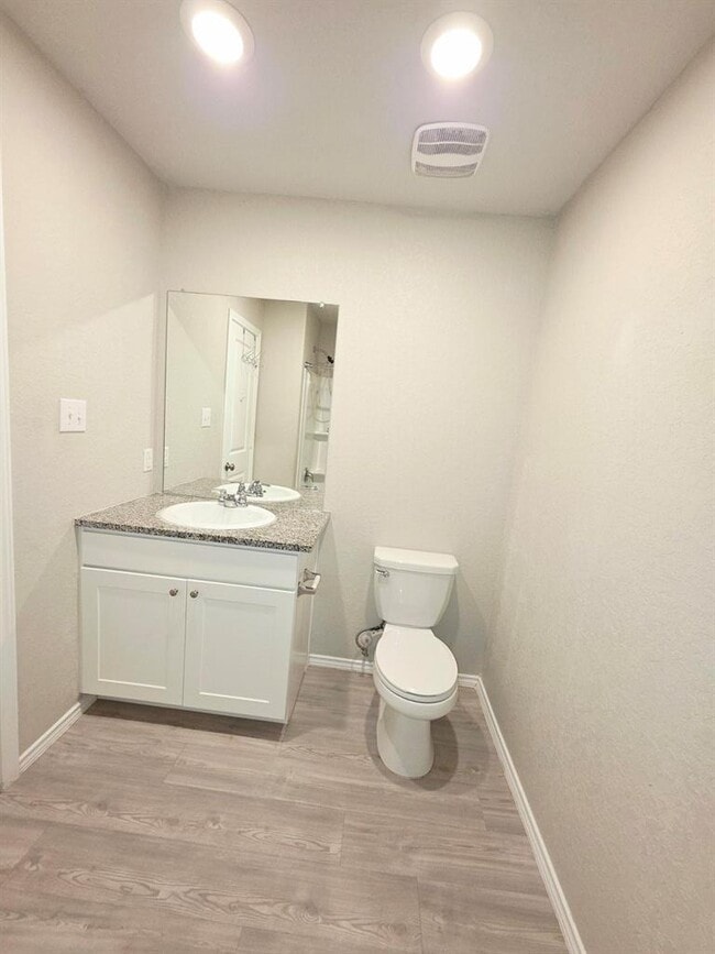 Building Photo - 10799 Prusiner Dr