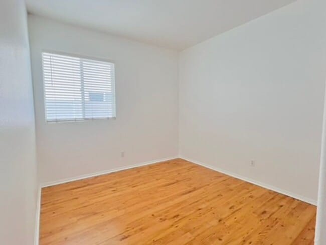 Building Photo - MOVE-IN READY RENTAL – AVAILABLE NOW!