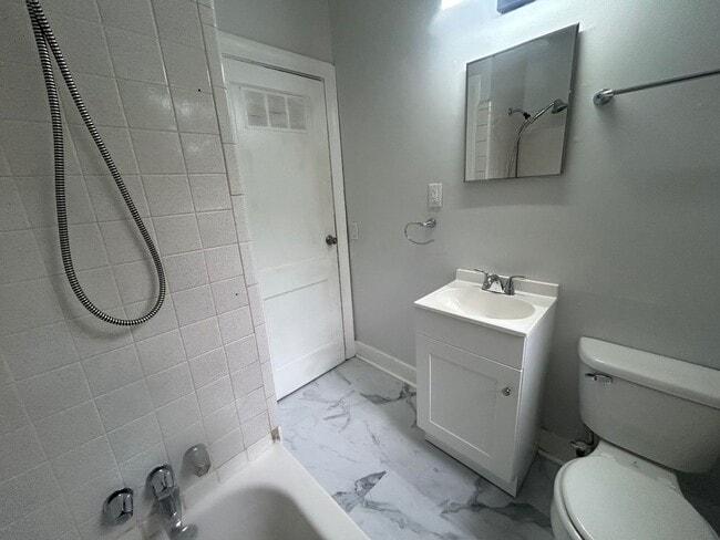 Building Photo - 5105 Middleton St