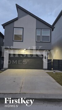 Building Photo - 329 N Centro Cir