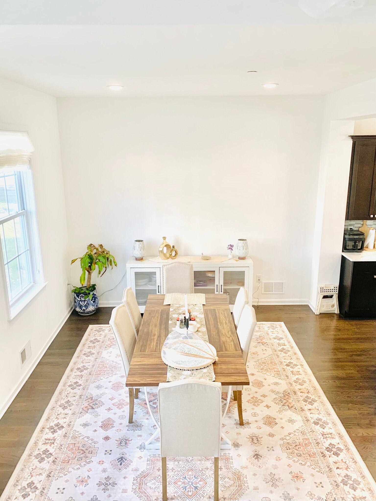 Building Photo - 33 Parkside Ln