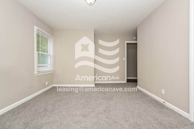 Building Photo - 531 Rogers Dr