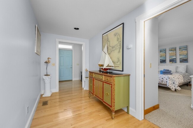 Building Photo - 578 Huckins Neck Rd