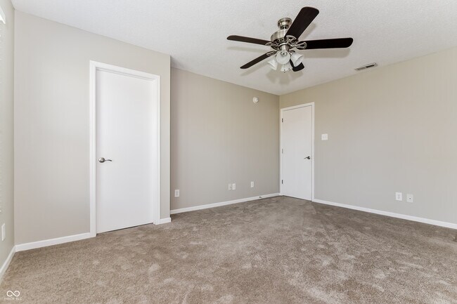 Building Photo - 688 Harvest Meadow Way