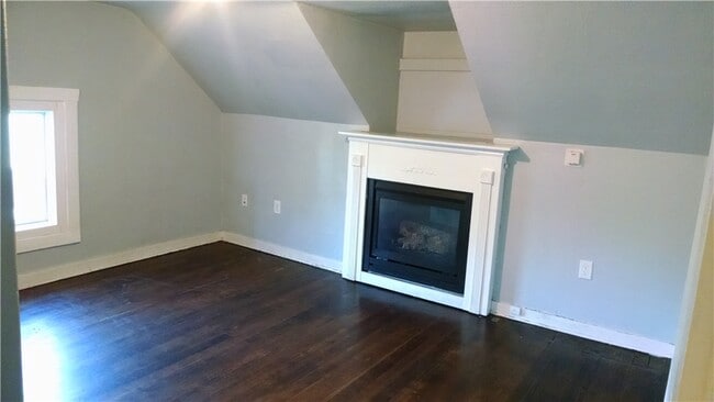 Building Photo - 216 S 500 E