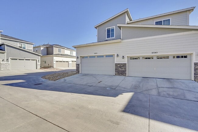 Building Photo - $2,550.00 - 3 Beds,2.5 Baths, Single Famil...