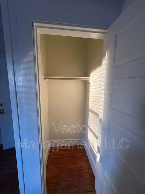 Building Photo - 1400 Ella T Grasso Blvd