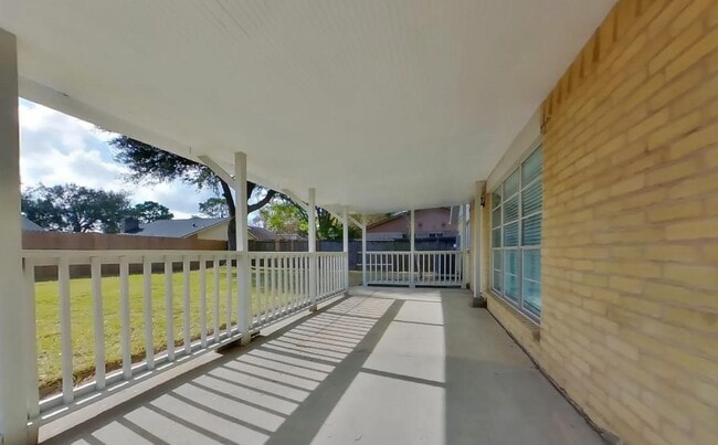 Building Photo - Classic Design with Room to Grow — 3-Bedroom Beauty