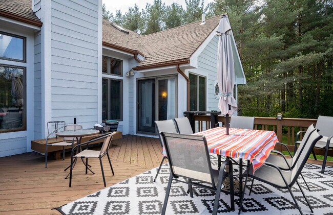 Building Photo - 9740 Purcell Hill Rd