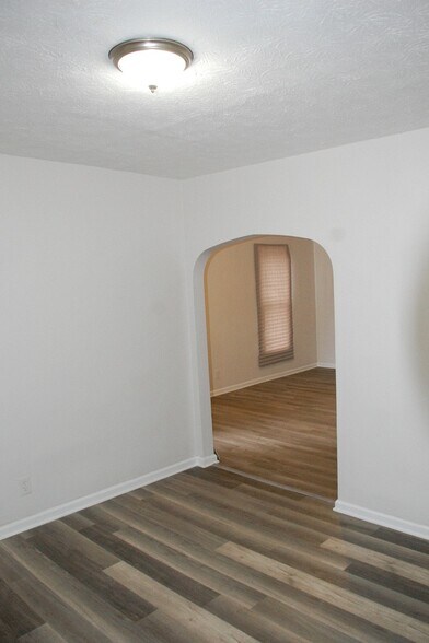 Building Photo - 575 W 13th St