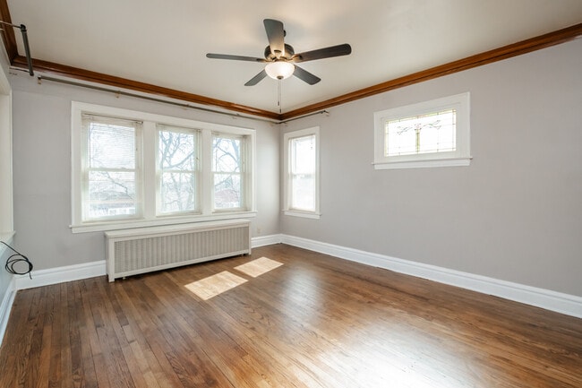 Building Photo - 4222 Prescott Ave