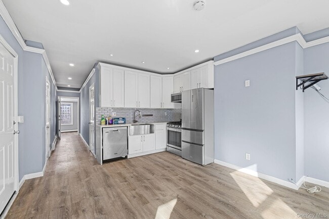 Building Photo - 177 Woodworth Ave