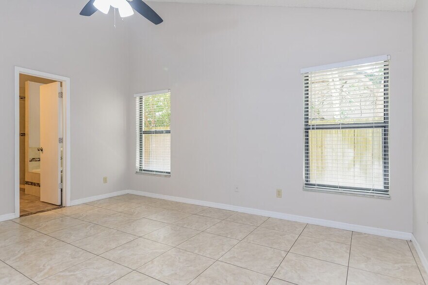 Building Photo - 5022 Dahoon View Dr