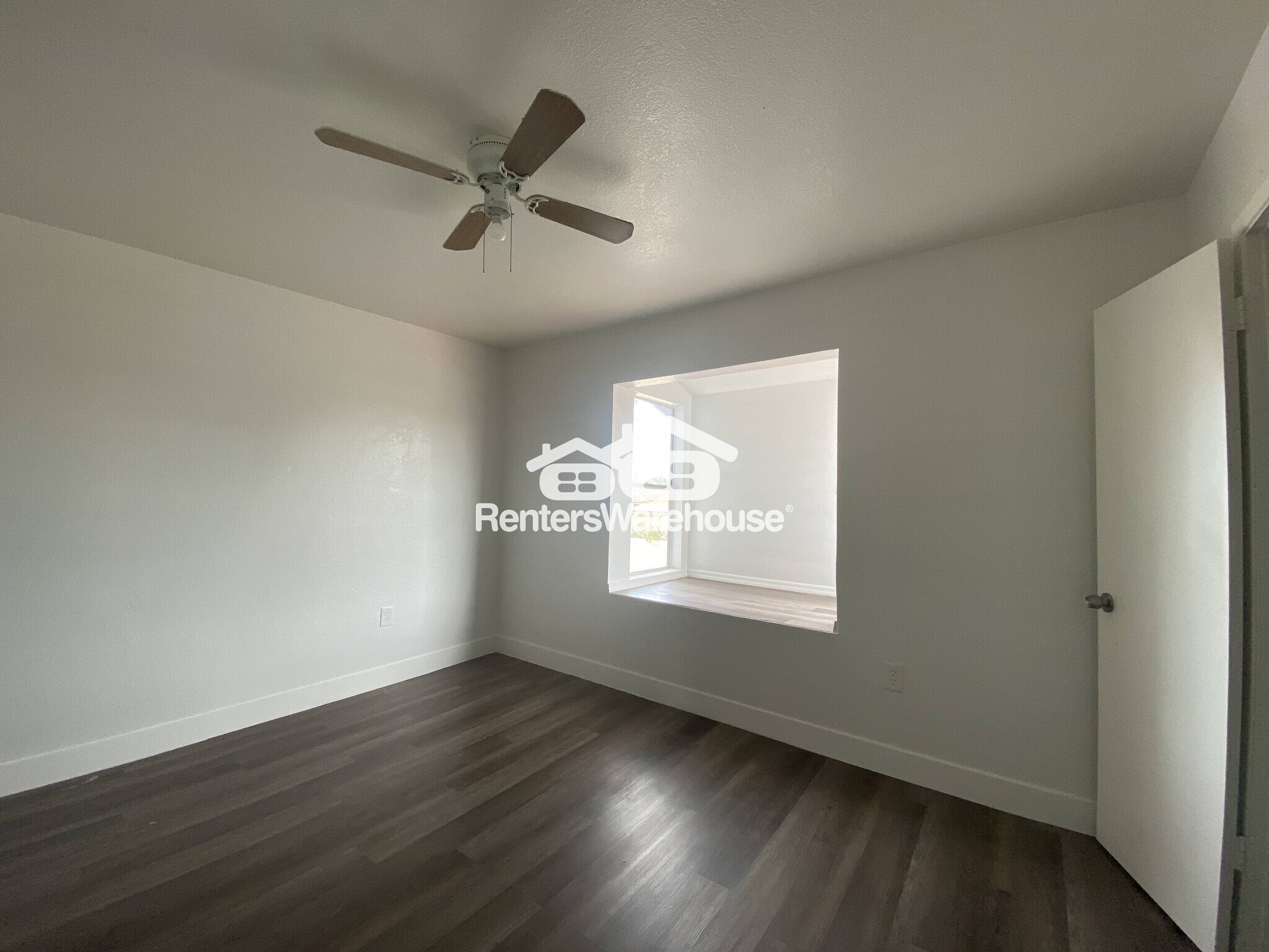 Building Photo - 3136 E Cicero St