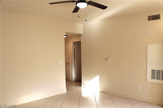 Building Photo - 1531 Ruby Cliffs Ln