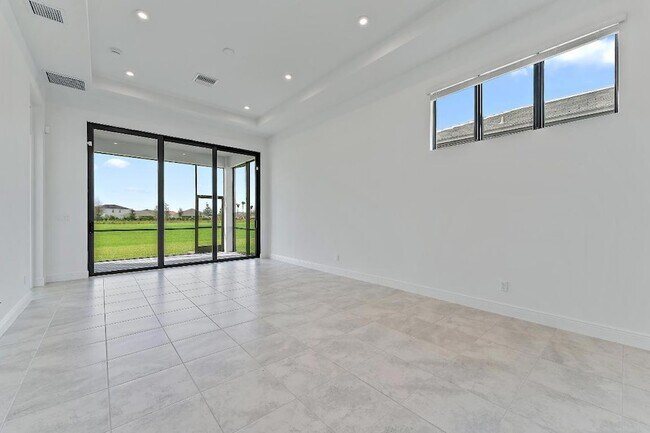 Building Photo - 9345 SW Pepoli Way