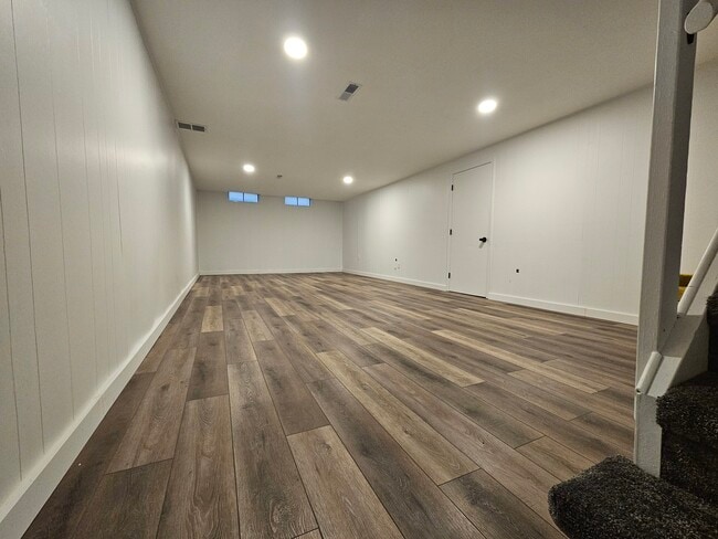 Building Photo - 3130 Bellshire Way