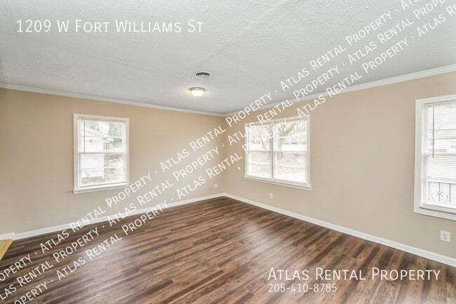 Building Photo - 1209 W Fort Williams St