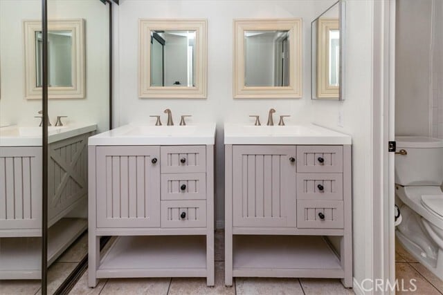 Building Photo - 37 Lobelia