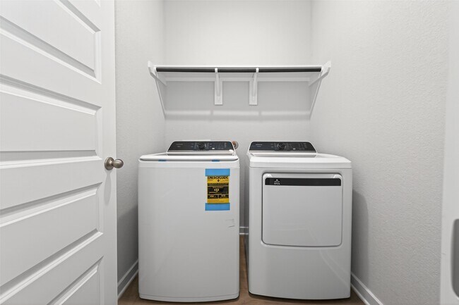 Building Photo - 8514 Blueberry Ash St