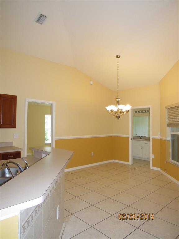 Building Photo - 9427 Hunters Pond Dr