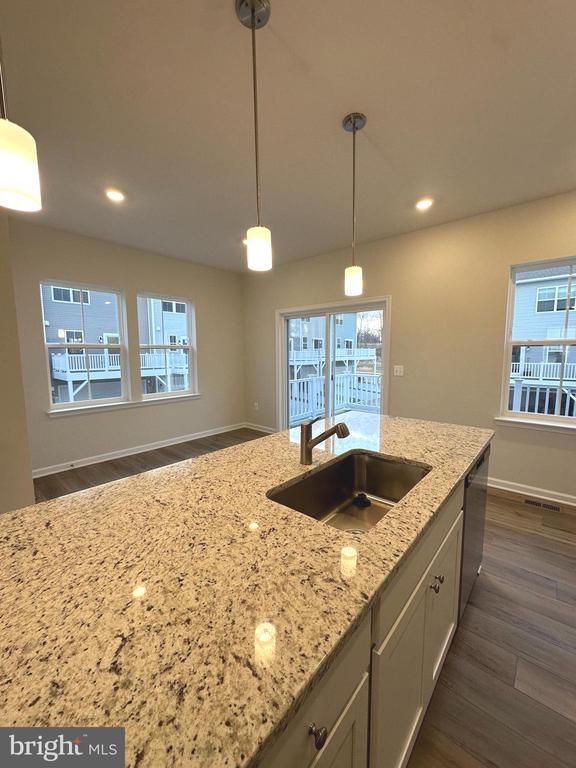 Building Photo - 27 Rolling Branch Dr