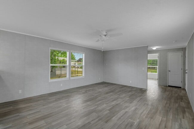 Building Photo - 5108 Burnham Ave