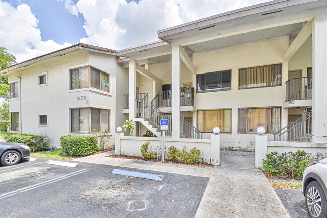 Building Photo - 3100 NW 46th St