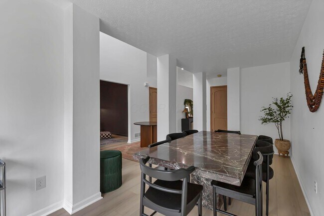 Building Photo - 2639 Berber St