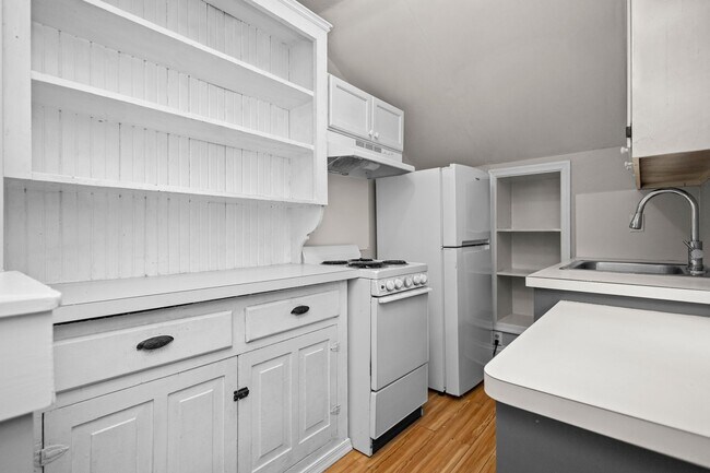 Building Photo - 437 Connecticut Ave