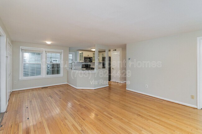 Building Photo - 7579 Cross Gate Ln