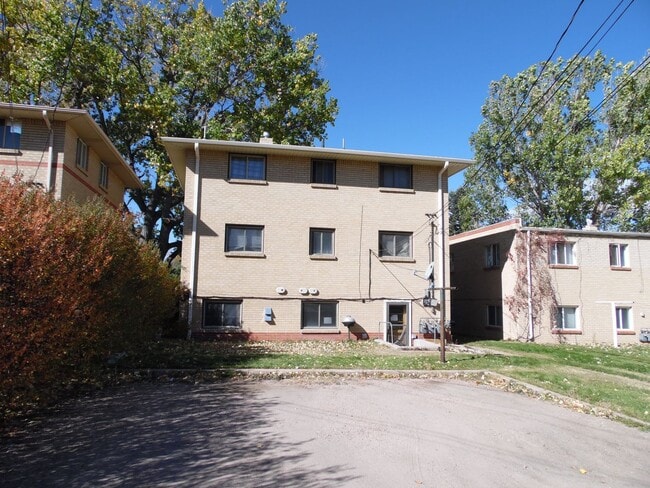 Building Photo - 1807 Fremont Ave