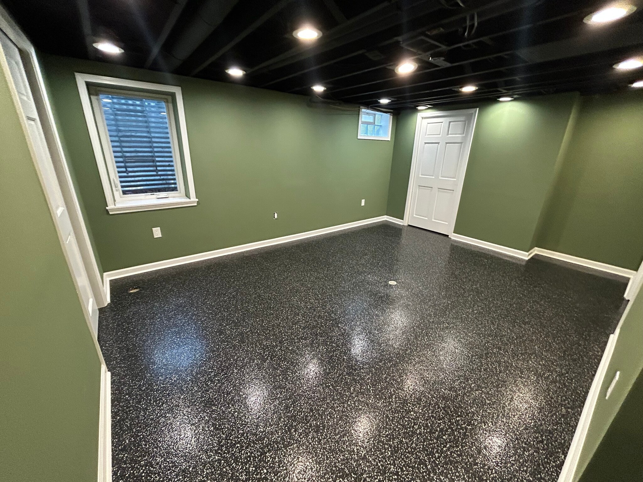 Building Photo - 1008 Lambeth Dr