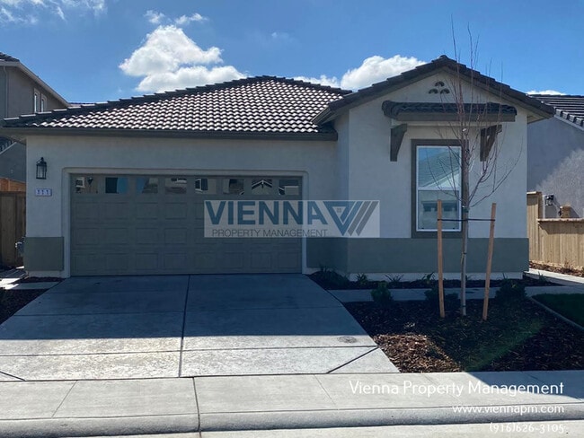 Building Photo - 111 Chesapeake Ct