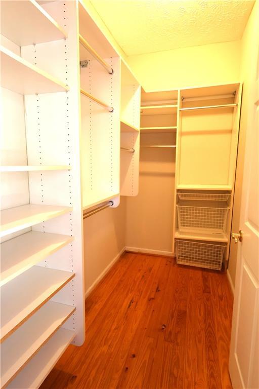 Building Photo - 217 Mountain View St