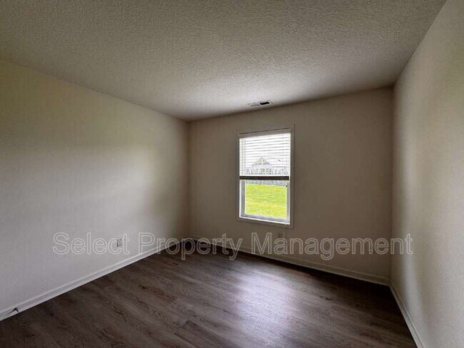 Building Photo - 7501 Ravens Stone Dr