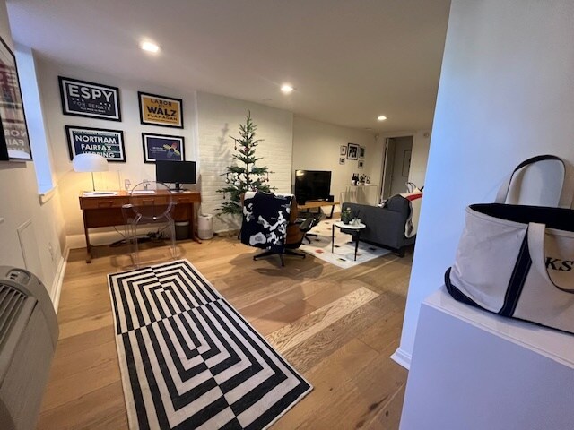 Building Photo - 1840 Wyoming Ave NW