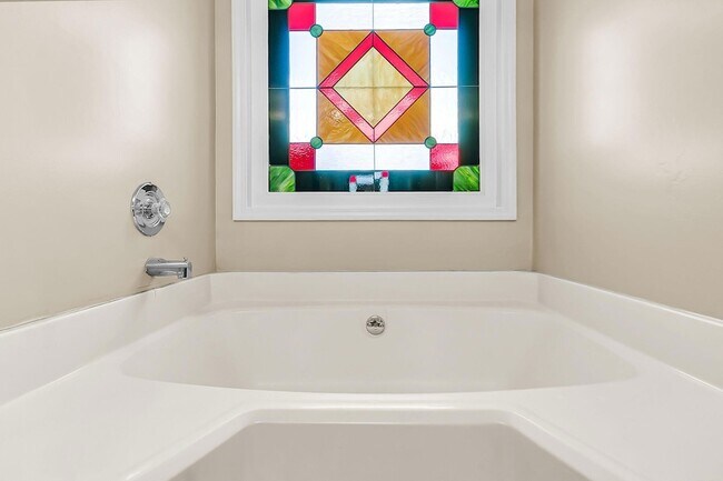 Building Photo - 111 Hopper Dr