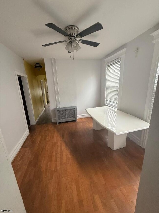 Building Photo - 138 Stuyvesant Ave.