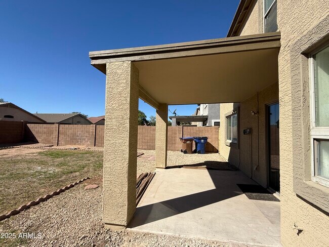 Building Photo - 957 Mountain View Rd